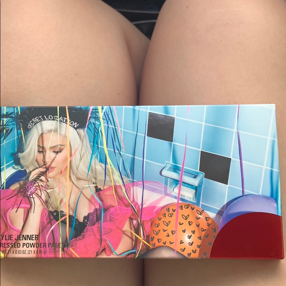 Kylie Cosmetics Birthday 2018 Sipping Pretty